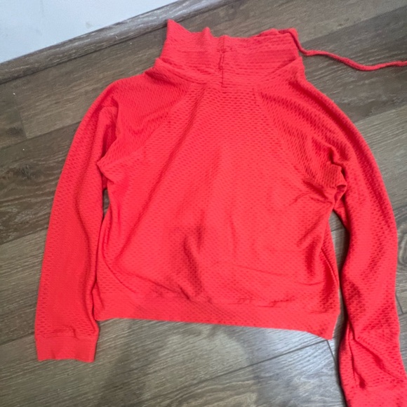 Soulcycke x KORAL Pump cowl-neck Pullover - Picture 9 of 9